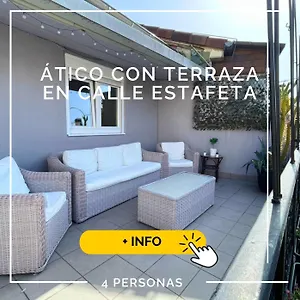 Con Terraza En Calleestafeta , Pamplona España